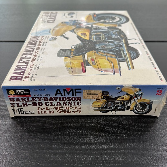 Harley-Davidson AMF FLH-80 Classic 1/15 Scale Model Kit - Sealed - Picture 5 of 6
